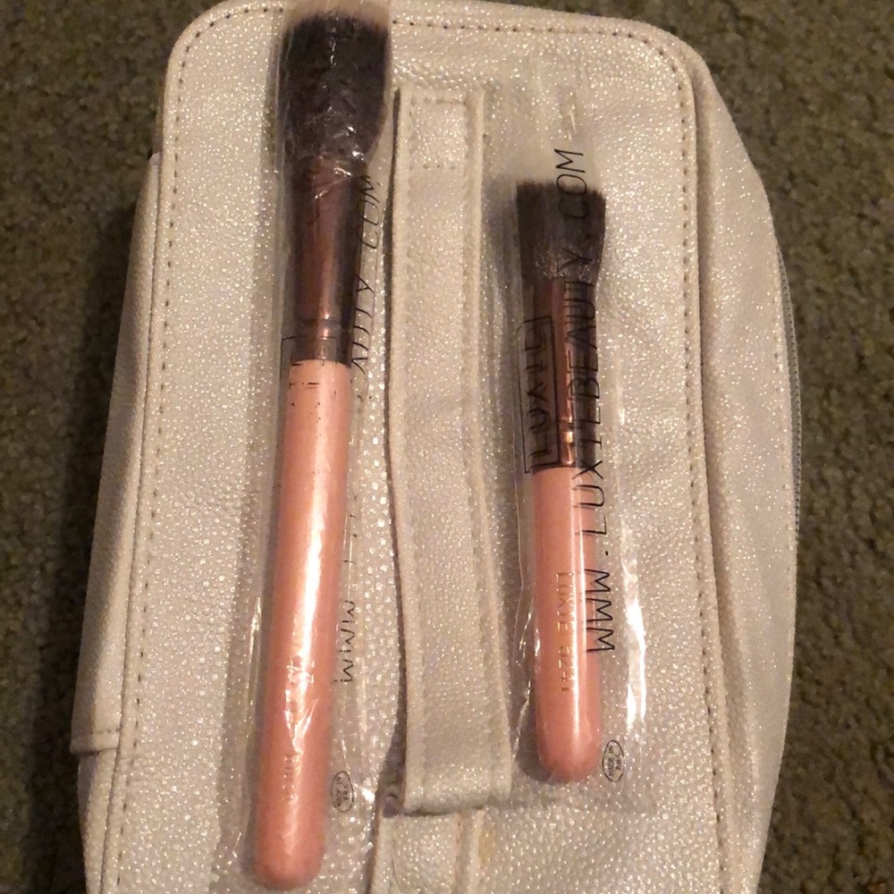 🖤5 for $25🖤NWOT Luxie Makeup Brushes